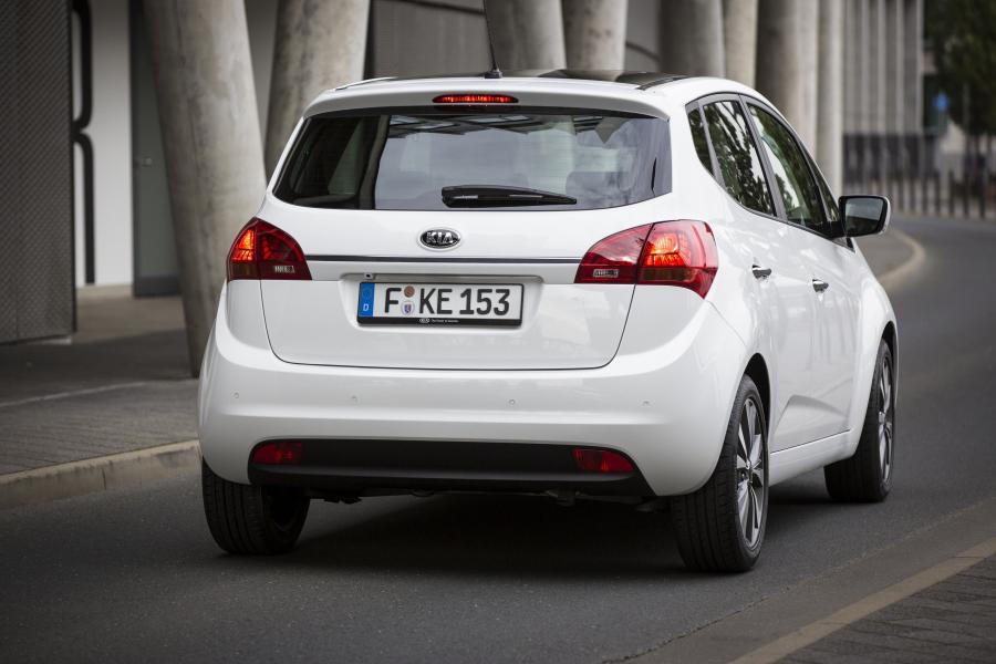  Kia Venga 2014 года  (фото 9 из 30)